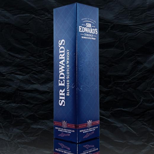 【有税版】【第二件0元】爱德华爵士调配型苏格兰威士忌烟熏味 700ml带酒盒 商品图2