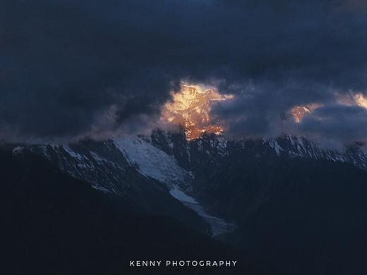 梅里雪山、太子十三峰、日照金山、明永冰川、雪达村梅里雪山倒影地5天摄影团 商品图3