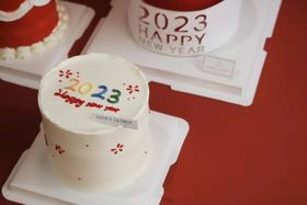 2023彩色手绘奶油蛋糕