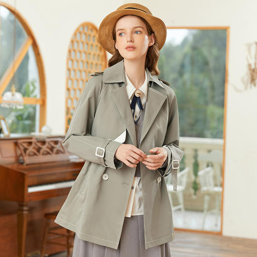 famecoco范可儿短款双排扣风衣女春季西装领插肩袖外套FAB1AA006 商品图3