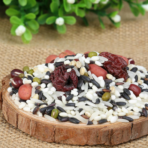 散称八宝粥 8元/斤，2斤起售 商品图0