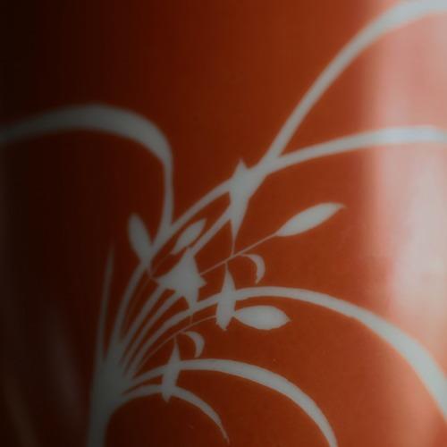 珊瑚红剔花幽兰建水茶船壶承 商品图2