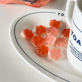 什么软糖小朋友拿着舍不得吃？