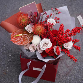 秋收冬藏（红色冬青果新年花束）
