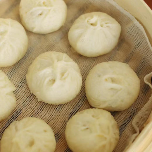 嵊州黑猪肉老面小笼包 商品图5
