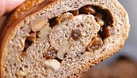 黑麦大列巴——大师系列黑全麦高筋粉