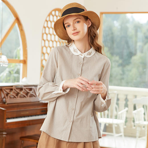 Famecoco范可儿格纹减龄衬衣女春款撞色翻领别致绣花衬衫 商品图0