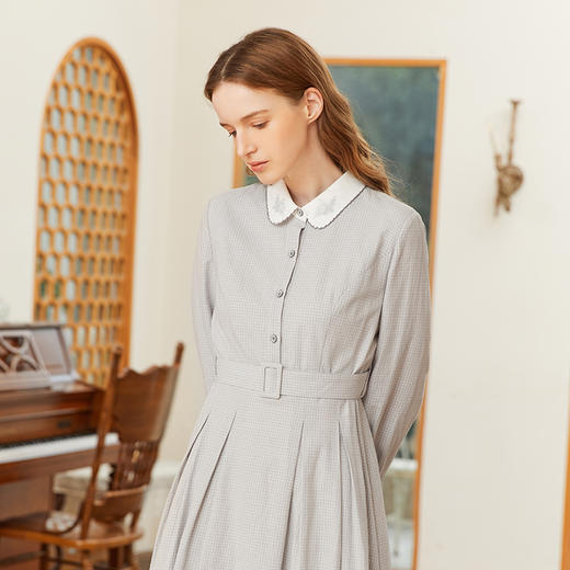 famecoco范可儿衬衫裙腰带收腰春季娃娃领千鸟格连衣裙FAB1FA026 商品图2