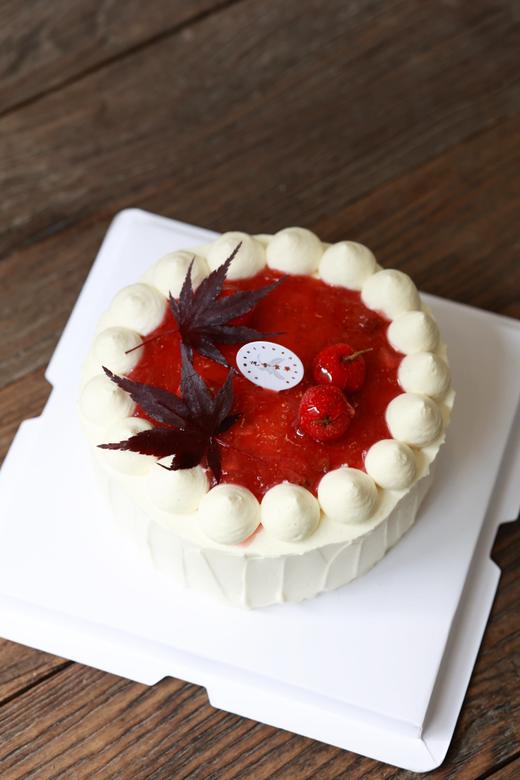 山楂鼠尾草奶油蛋糕 商品图0