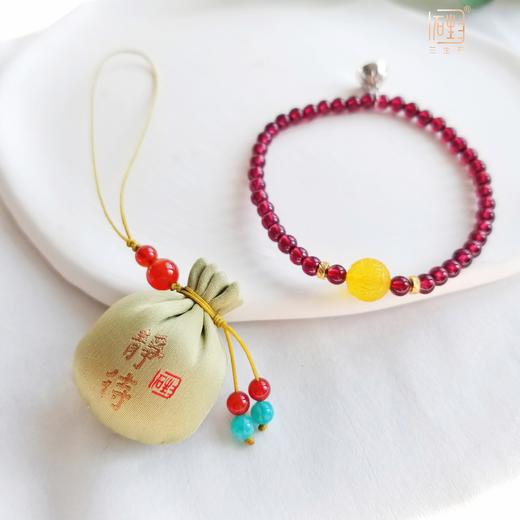 石榴石琥珀回纹手链+祈福香包套装 商品图0