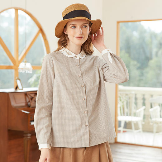 Famecoco范可儿格纹减龄衬衣女春款撞色翻领别致绣花衬衫 商品图2