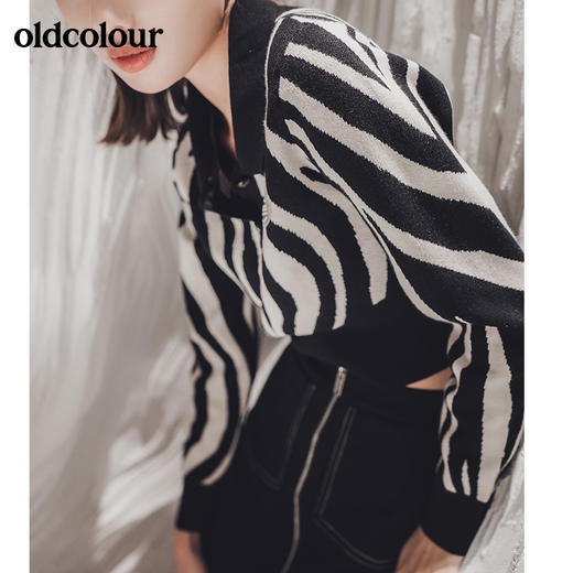 oldcolour2021冬季新款时尚豹纹紧身显瘦长袖套头衫GN41052912 商品图0