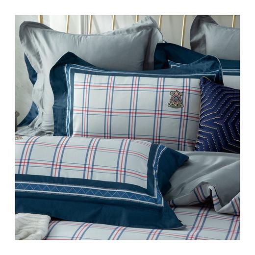 【会员积分兑换】多喜爱 抱枕袋（不含芯）、窗帘、蚊帐等散件《花色随机门店自提》 商品图1