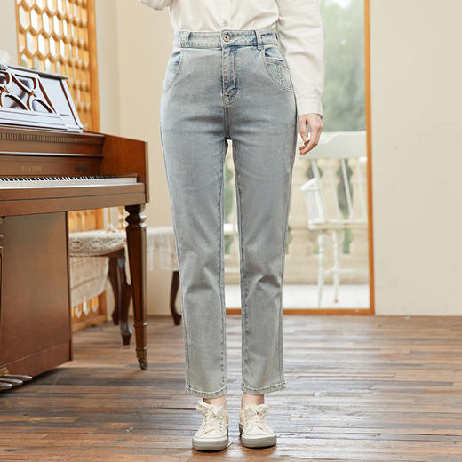 Famecoco范可儿浅色复古牛仔裤女直筒春季修身铅笔小脚裤FAB1GA019 商品图3