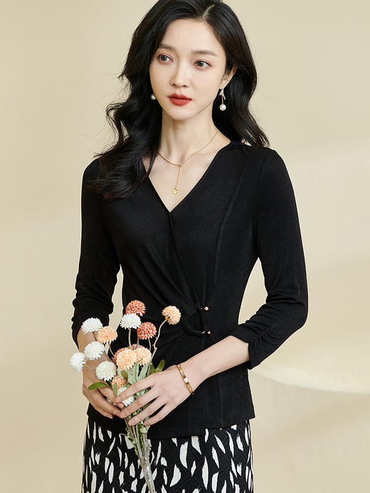 剩S 米思阳2025春季新款气质纯色V领上衣褶皱收腰七分袖醋酸T恤女0471 商品图1