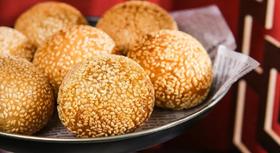  空心大麻球 ——新良水磨糯米粉