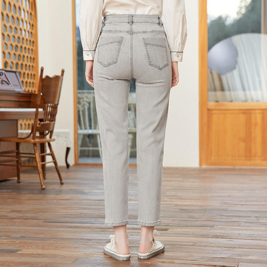 Famecoco范可儿浅色复古牛仔裤女直筒春季修身铅笔小脚裤FAB1GA019 商品图2