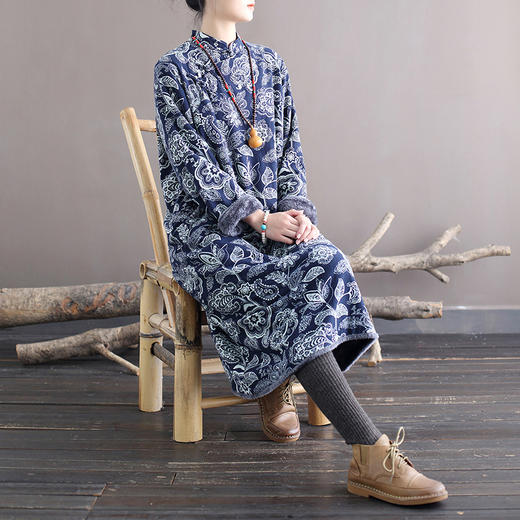 XM-连衣裙青花瓷国风复古秋冬连衣裙加绒加厚印花女装宽松长裙 商品图0