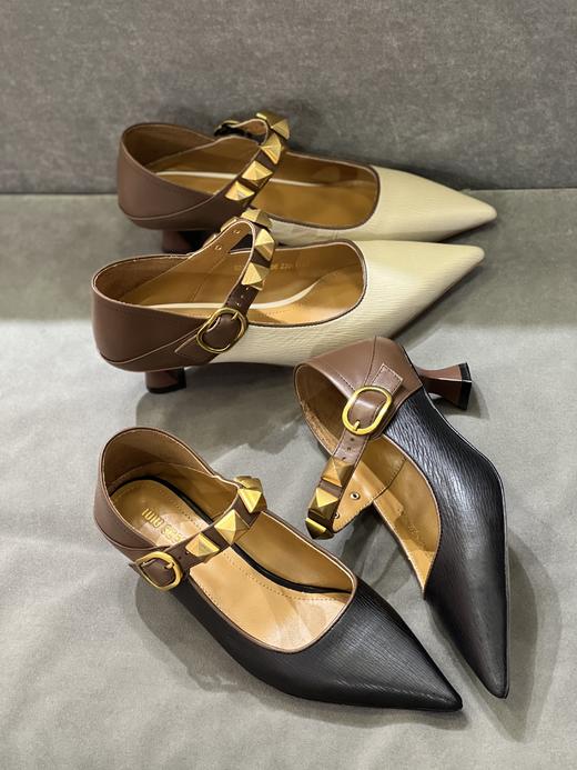 IUIU SECOND 2022新款尖头拼色浅口单鞋U22CE37441 商品图0