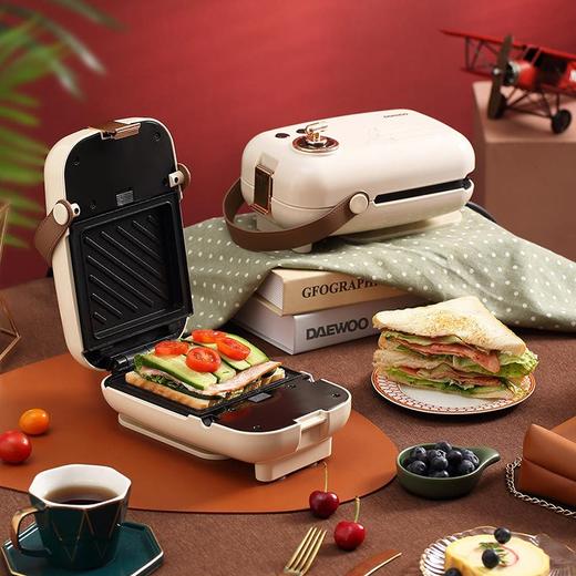 韩国DAEWOO大宇三明治机家用多功能早餐三明治机烤面包机 DYSM-650 商品图0