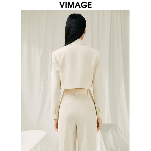 VIMAGE纬漫纪春季新款短款香槟白色外套V1903522 商品图3
