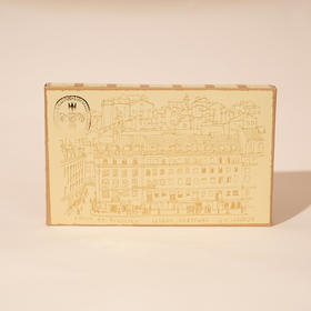 日本饼干礼盒（中）   242g