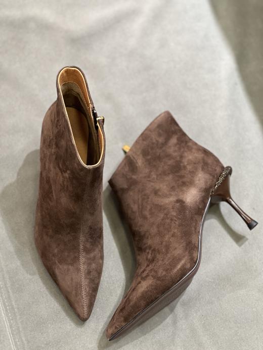 IUIU SECOND 2022新款尖头细磨砂侧拉链短靴踝靴U22DS44871 商品图2