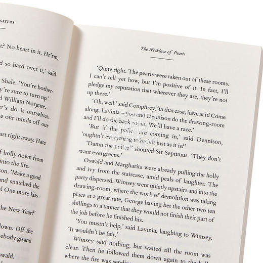 【中商原版】Murder under the Christmas Tree 英文原版 圣诞树下的谋杀:节日季的十大经典犯罪故事 Cecily Gayford 商品图3