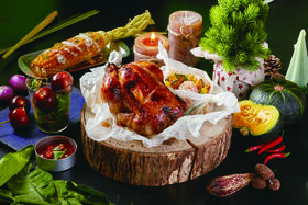 泰式柠檬香叶菠萝饭烤鸡