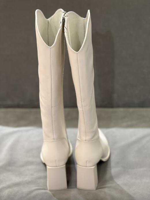 IUIU SECOND 新款气质尖头方根侧拉链长筒靴U21DQ44881 商品图1