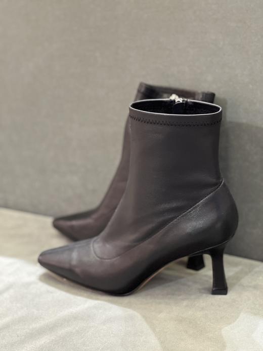 IUIU SECOND 2022新款尖头软皮侧拉链高跟短靴U22DS44741 商品图2