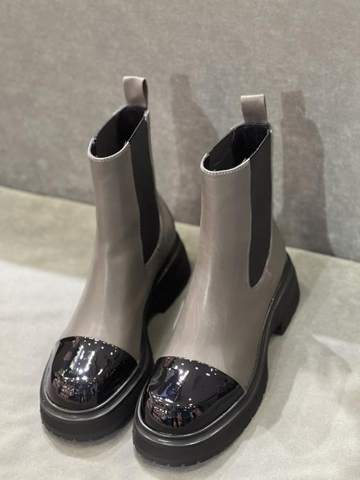 IUIU SECOND 2022新款时尚圆头拼色切尔西靴U22DS44751 商品图3