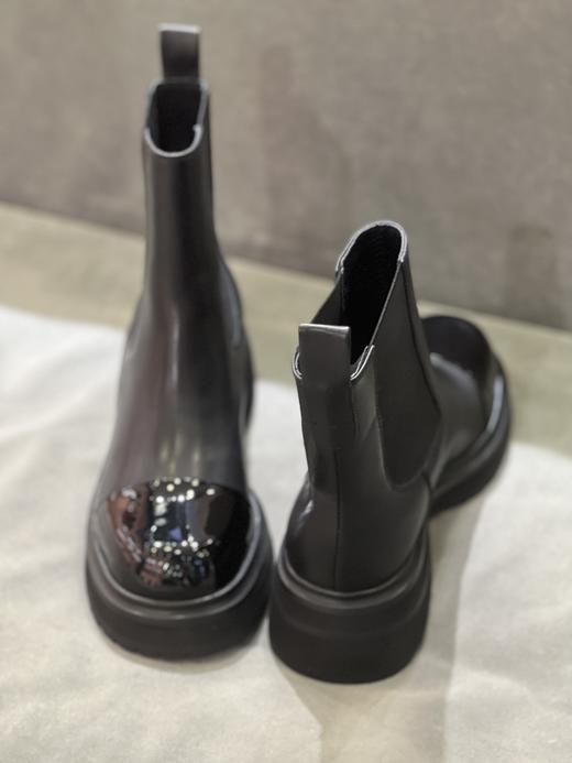 IUIU SECOND 2022新款时尚圆头拼色切尔西靴U22DS44751 商品图2