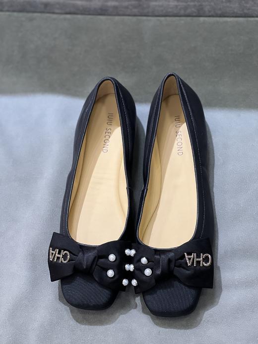 IUIU SECOND 2022新款蝴蝶结珍珠饰扣浅口单鞋U22AE18361 商品图1