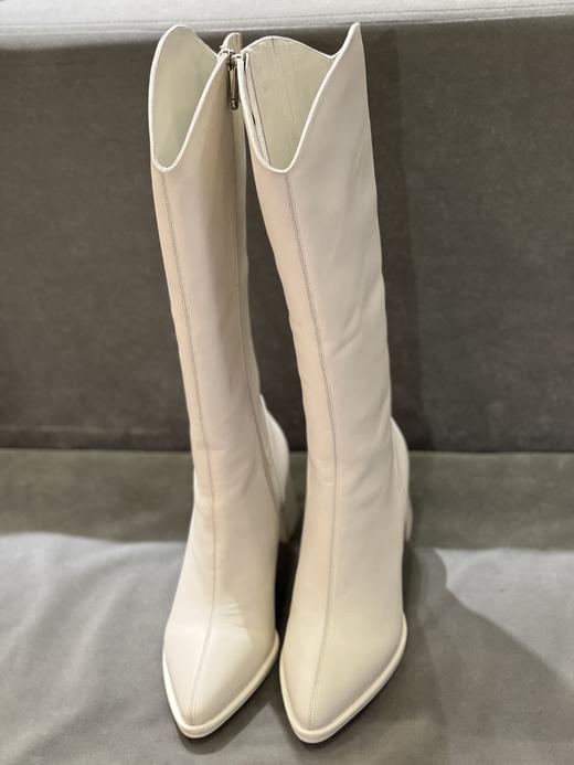 IUIU SECOND 新款气质尖头方根侧拉链长筒靴U21DQ44881 商品图0