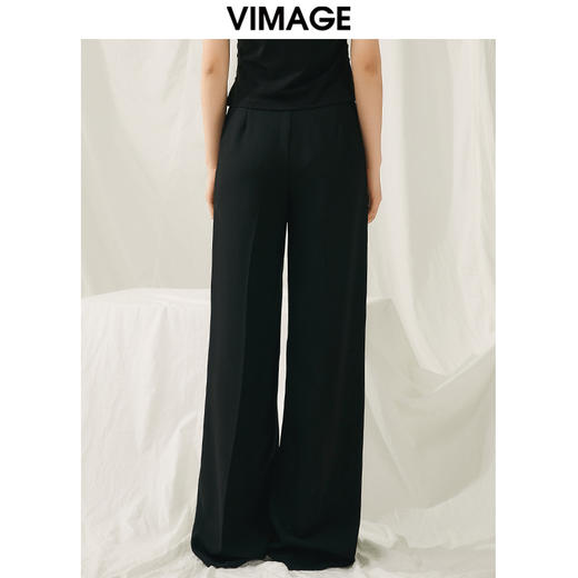 VIMAGE纬漫纪春季新款黑色微喇裤子V1905504 商品图3