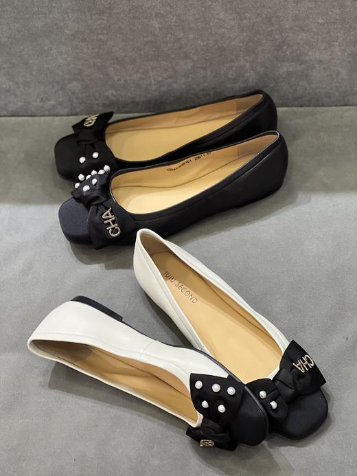 IUIU SECOND 2022新款蝴蝶结珍珠饰扣浅口单鞋U22AE18361 商品图0