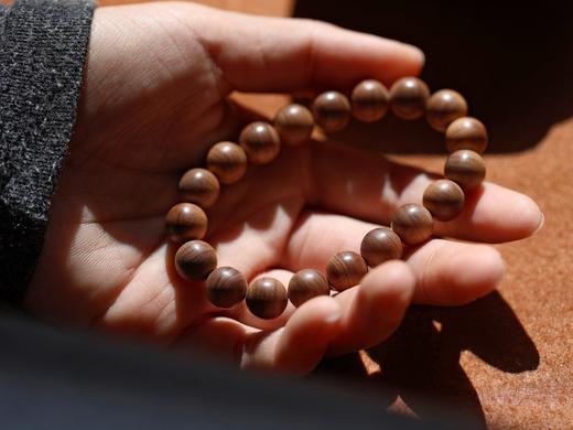 【青山特惠】1.0cm*19颗正区黑肉老山檀手串 L29 商品图7