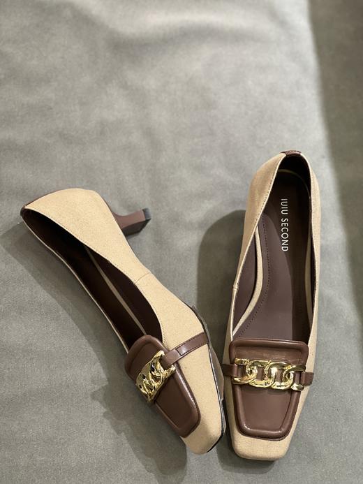 IUIU SECOND 2022新款小方头拼色马衔扣单鞋U22CE37521 商品图0