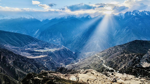 梅里雪山、太子十三峰、日照金山、明永冰川、雪达村梅里雪山倒影地5天摄影团 商品图9