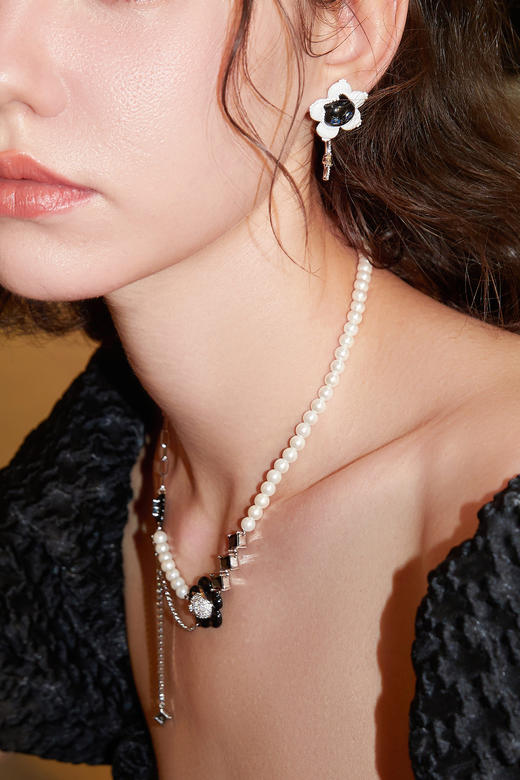 ZEGL设计师猫猫杂货铺系列花朵猫咪耳环 商品图3