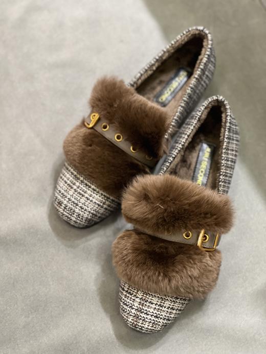 IUIU SECOND 2022新款加绒拼格一脚蹬毛毛鞋U22CM34129 商品图0