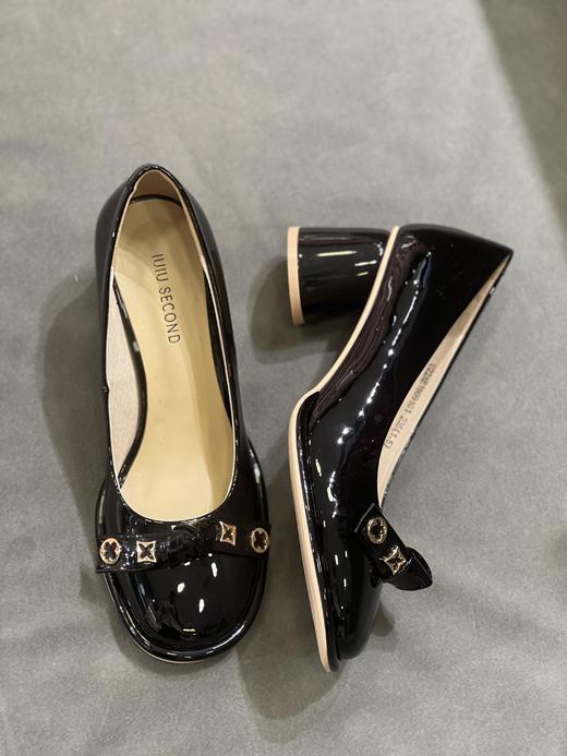 IUIU SECOND 2022新款圆头饰扣蝴蝶结浅口单鞋U22AE18091 商品图4