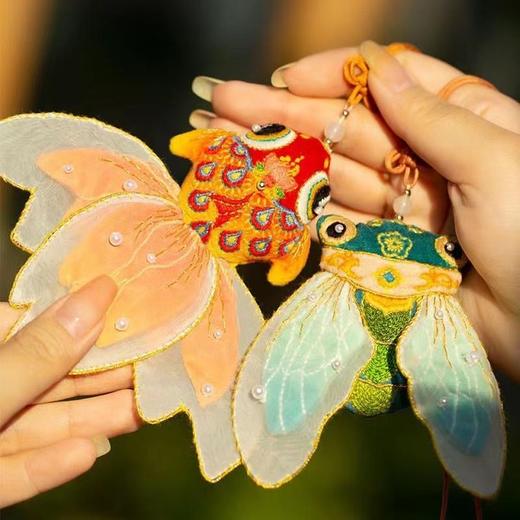 平安符手工刺绣diy材料包新年锦鲤荷包香囊挂件送闺蜜车载挂件 商品图0