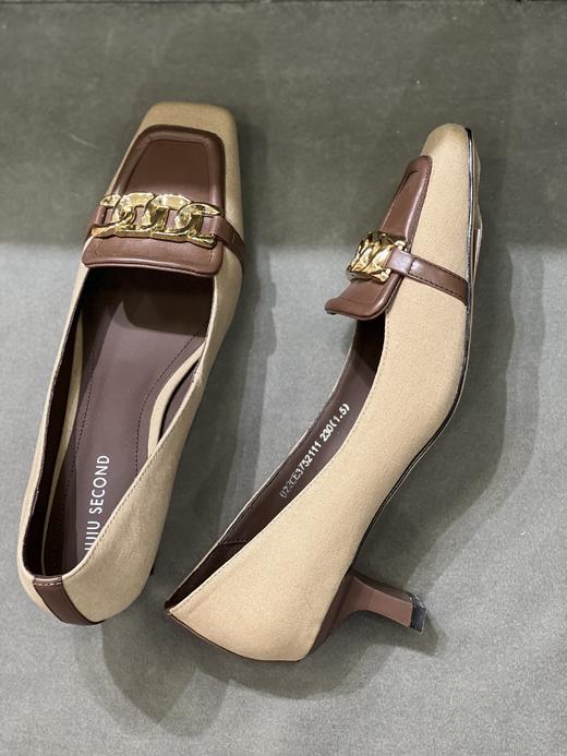 IUIU SECOND 2022新款小方头拼色马衔扣单鞋U22CE37521 商品图1