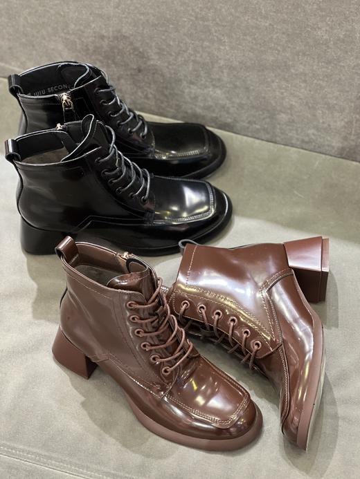 IUIU SECOND 新款时尚亮面中跟马丁靴U21DS46241 商品图4