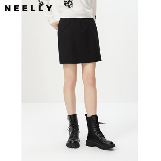 NEELLY纳俪商场同款黑色半身裙女气质短款A字裙显瘦百搭小黑裙 N23012E01041 商品图0