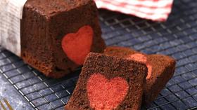  爱心红丝绒蛋糕 ——黑金丝绒蛋糕粉