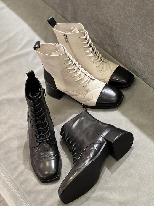 IUIU SECOND 新款软皮菱格纹小方头侧拉链马丁靴U21DS42108 商品图0