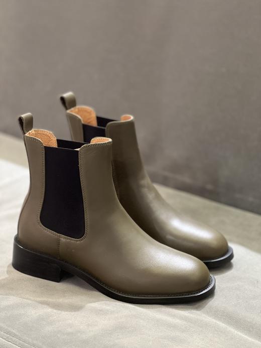 IUIU SECOND 2022新款百搭圆头低跟切尔西短靴U22DS44721 商品图4